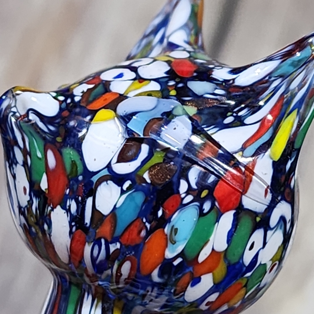 Hand blown glass cat paperweight / figurine confetti glass statue 6" tall - Picture 10 of 12